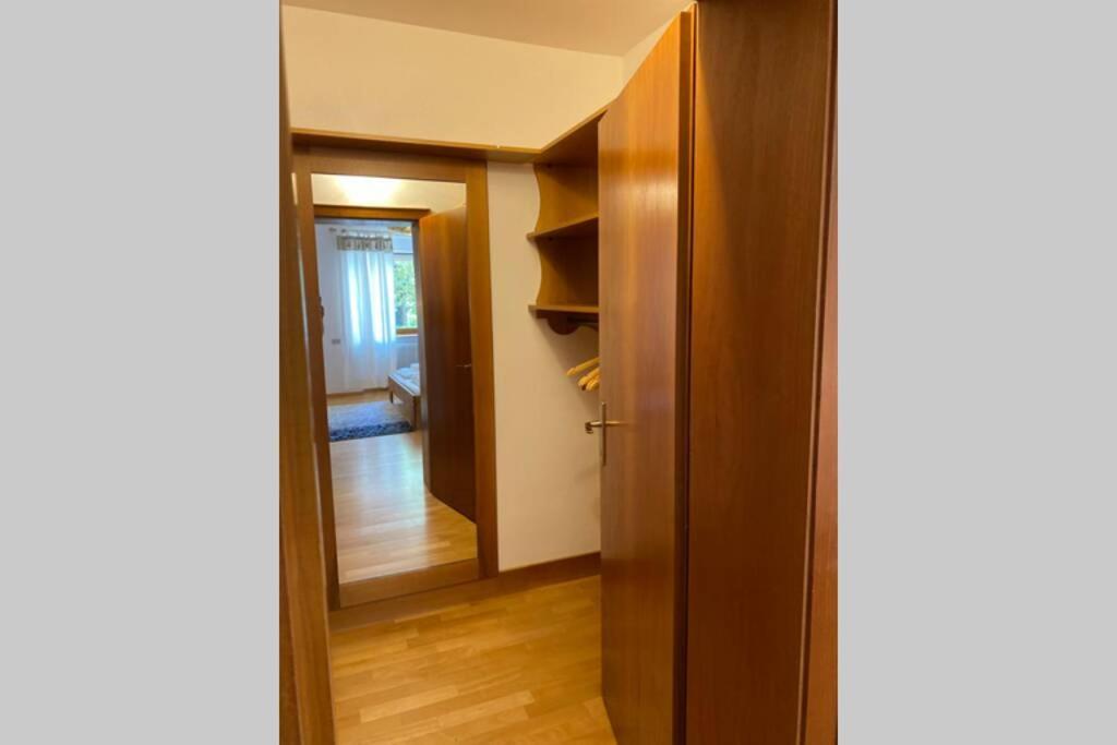 Grosse Wohnung Mit Garagenparkplatz Fiè Exterior foto